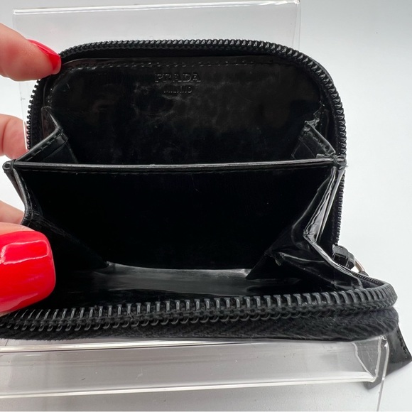 Prada Zippy Mini Wallet - Picture 5 of 7